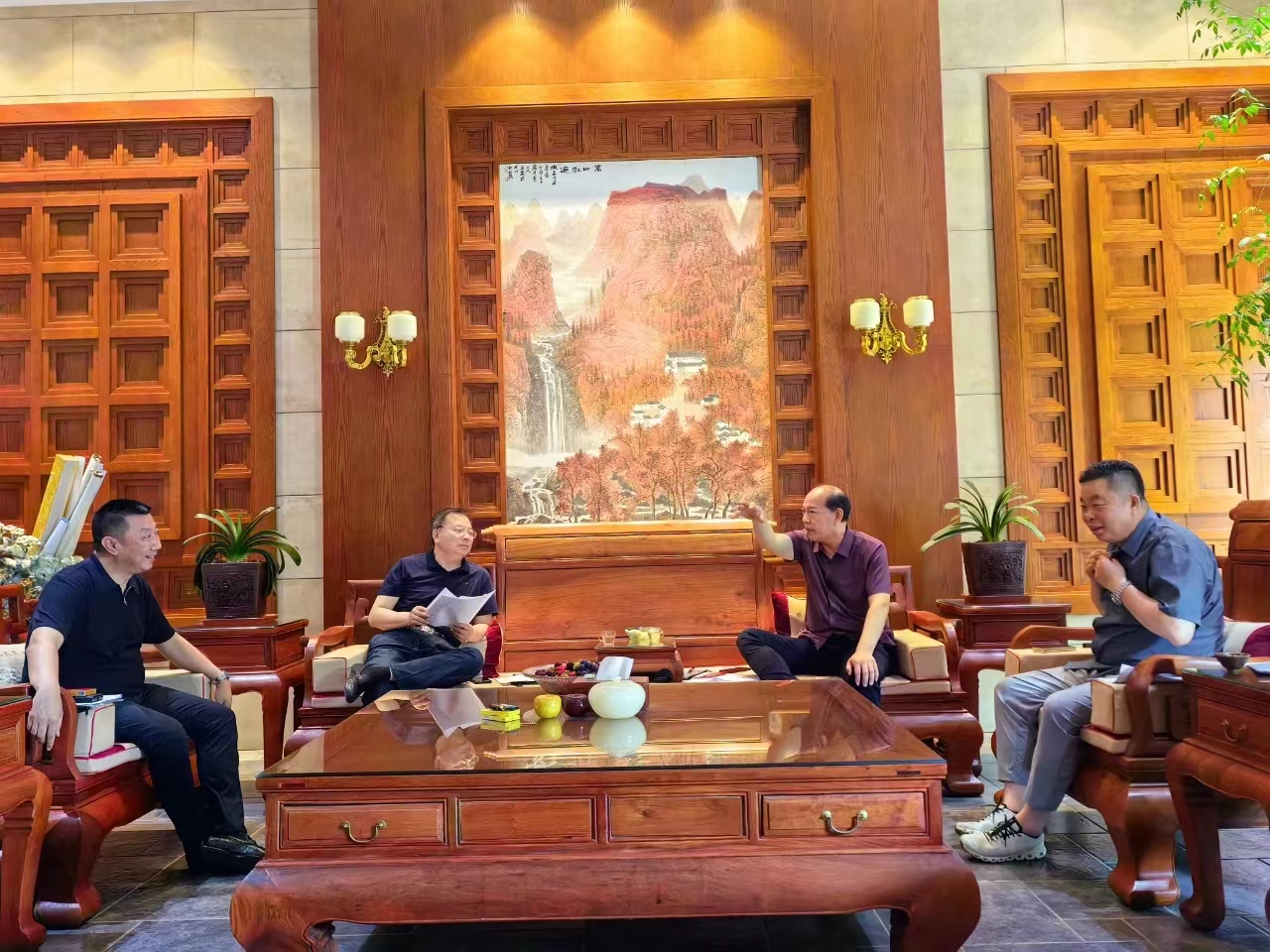 常务理事会1.jpg
