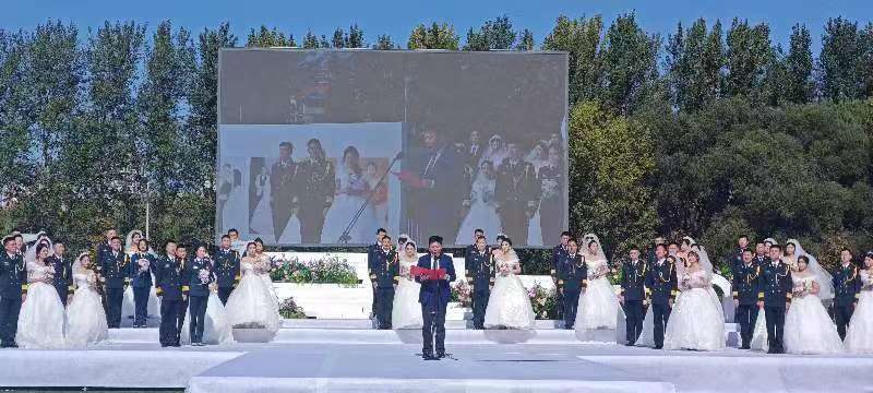 集体婚礼1.jpg